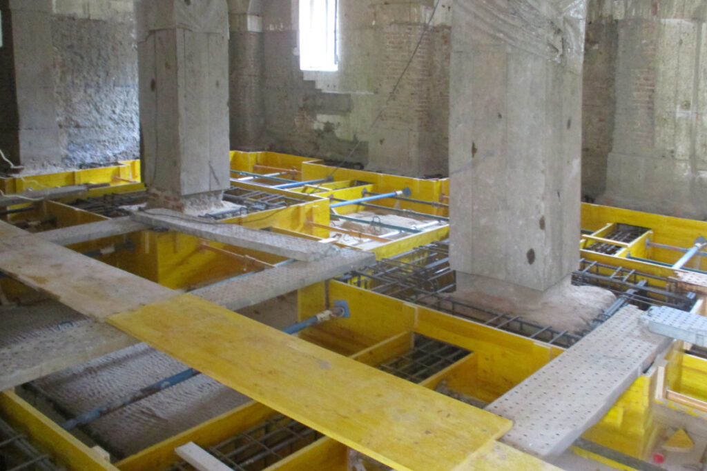 Casa del Labrador - Recalce de cimentación y consolidación estructural en restauración de patrimonio